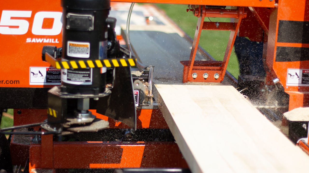 Woodmizer electric hot sale sawmill