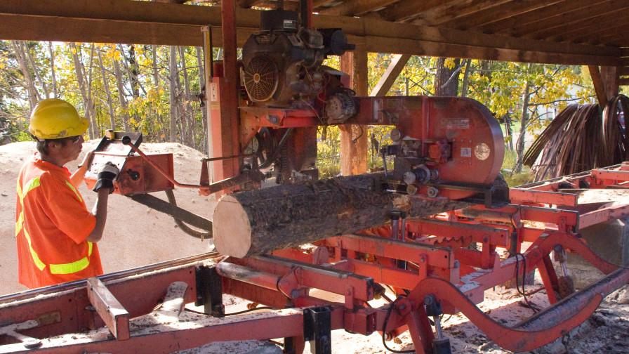 LT40 hydraulic portable sawmill sawing and sawyer